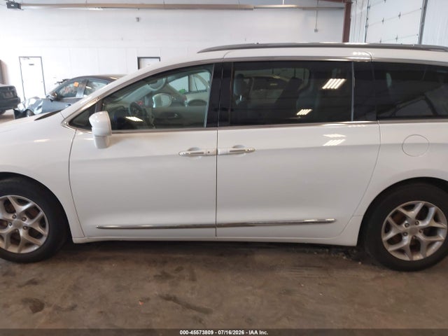 Aukcja sprzedaży 2018 Chrysler Pacifica Touring L, vin: 2C4RC1BG1JR271431, numer aukcji: 45573809