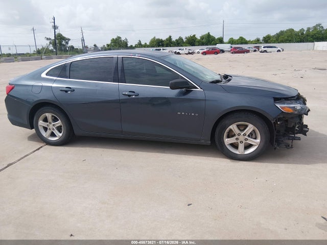 1G1ZB5ST3LF151768 Chevrolet Malibu Fwd Ls