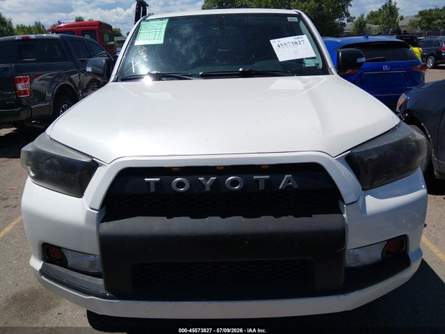 45573827 :رقم المزاد ، JTEBU5JR1B5047935 vin ، 2011 Toyota 4runner Sr5 V6 مزاد بيع