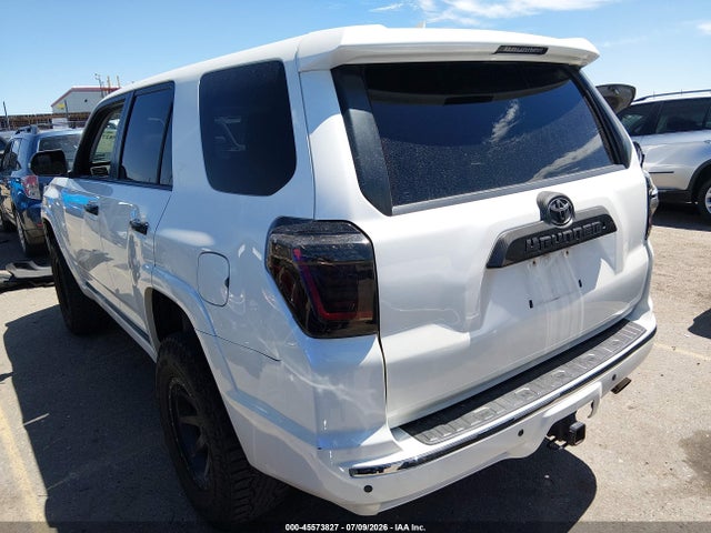 45573827 :رقم المزاد ، JTEBU5JR1B5047935 vin ، 2011 Toyota 4runner Sr5 V6 مزاد بيع