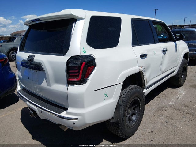 45573827 :رقم المزاد ، JTEBU5JR1B5047935 vin ، 2011 Toyota 4runner Sr5 V6 مزاد بيع