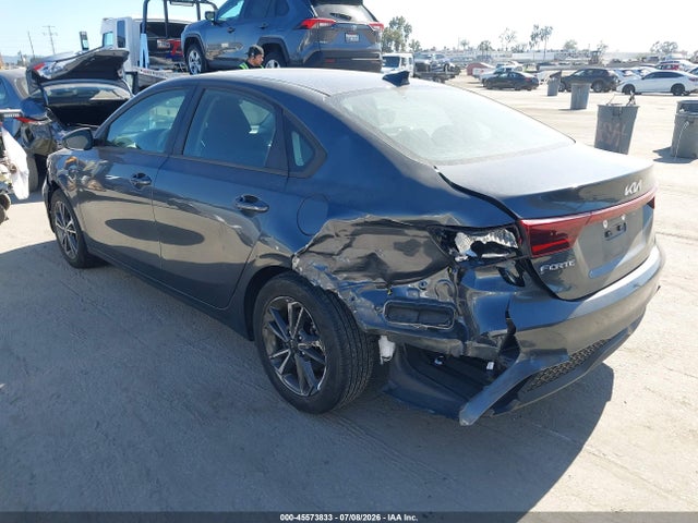 KIA Forte Lxs 2022 3KPF24AD3NE455310 Image 3