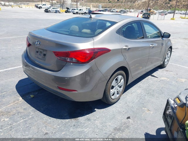 Hyundai ELANTRA SE 2016 5NPDH4AE5GH721326 Image 4