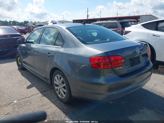 Продажа на аукционе авто 2013 Volkswagen Jetta 2.5l Se, vin: 3VWDX7AJ2DM364207, номер лота: 45573868