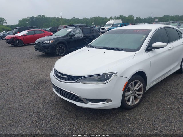 Продажа на аукционе авто 2015 Chrysler 200 Limited, vin: 1C3CCCAB7FN631611, номер лота: 45573871
