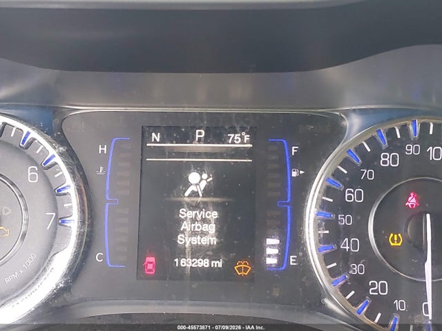 Продажа на аукционе авто 2015 Chrysler 200 Limited, vin: 1C3CCCAB7FN631611, номер лота: 45573871