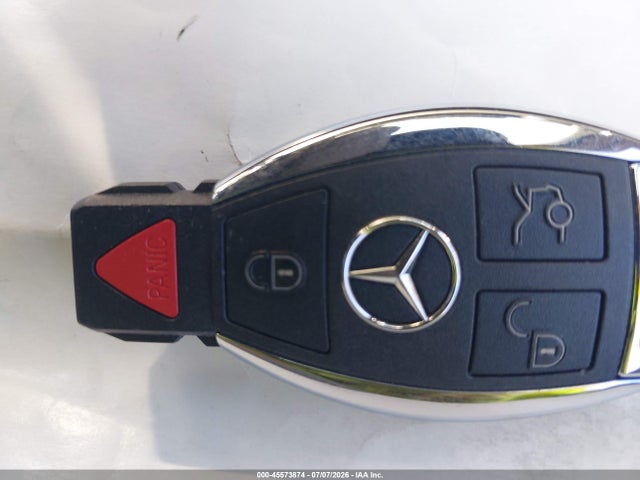 WDDWJ4JB8JF607587 Mercedes-Benz C 300
