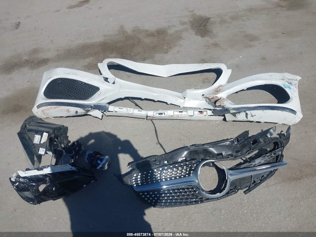 WDDWJ4JB8JF607587 Mercedes-Benz C 300