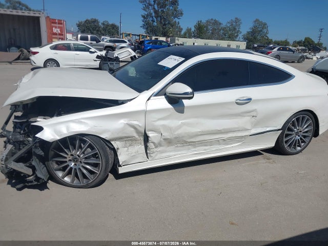 WDDWJ4JB8JF607587 Mercedes-Benz C 300