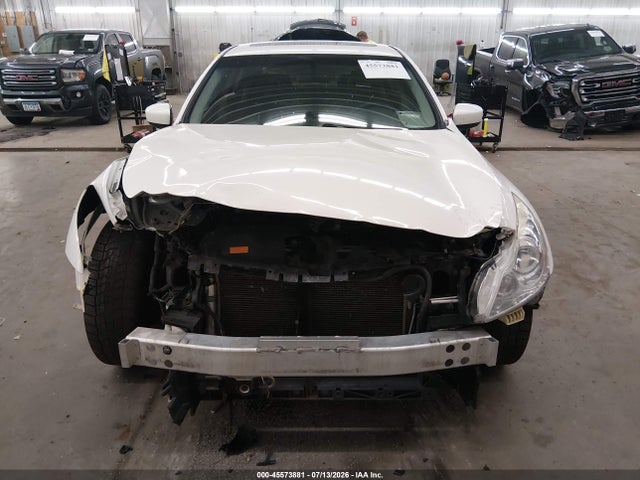 45573881 :رقم المزاد ، JN1CV6AR6FM521193 vin ، 2015 Infiniti Q40 مزاد بيع