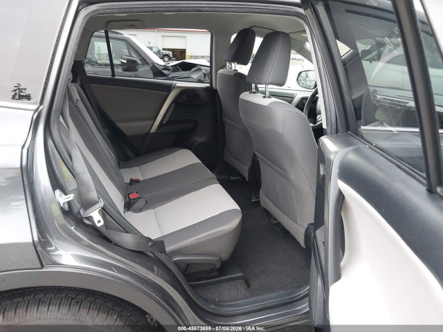 JTMBFREV7FD096792 Toyota RAV4 LE