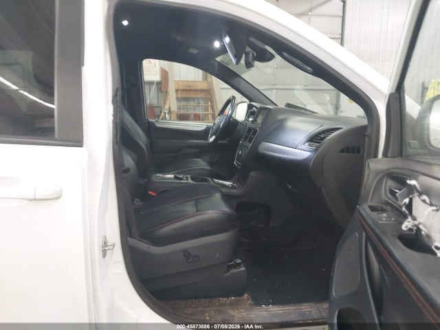 2019 Dodge Grand Caravan Gt მანქანა იყიდება აუქციონზე, vin: 2C4RDGEG4KR764064, აუქციონის ნომერი: 45573886