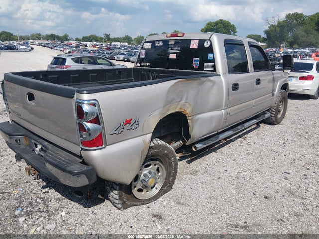 45573926 :رقم المزاد ، 1GCHK23UX6F243716 vin ، 2006 Chevrolet Silverado 2500hd Lt1 مزاد بيع