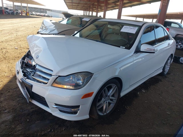 45573932 :رقم المزاد ، WDDGF4HB9DR298808 vin ، 2013 Mercedes-benz C 250 Sport مزاد بيع