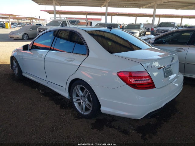 45573932 :رقم المزاد ، WDDGF4HB9DR298808 vin ، 2013 Mercedes-benz C 250 Sport مزاد بيع