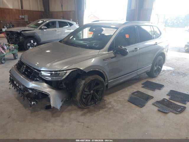 Продаж на аукціоні авто 2024 Volkswagen Tiguan 2.0t Se R-line Black, vin: 3VV8B7AX7RM115403, номер лоту: 45573934