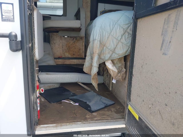 Winnebago 2100bh 2024 54CTM2J22R3079759 Image 6