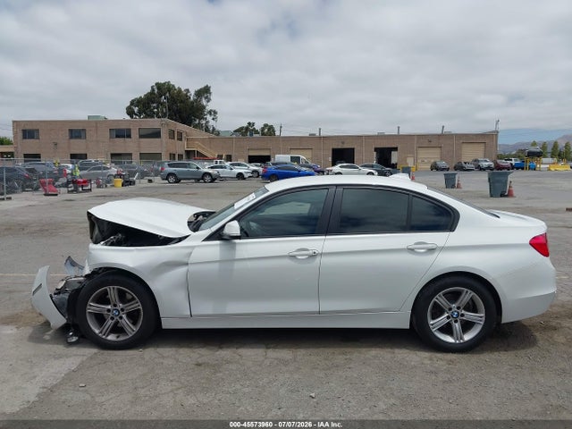 WBA3B1G50ENS79326 BMW 320i