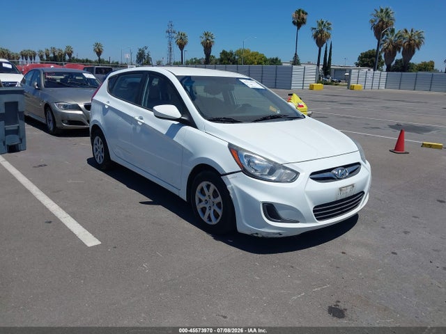 45573970 :رقم المزاد ، KMHCT5AE9EU145125 vin ، 2014 Hyundai Accent Gs مزاد بيع