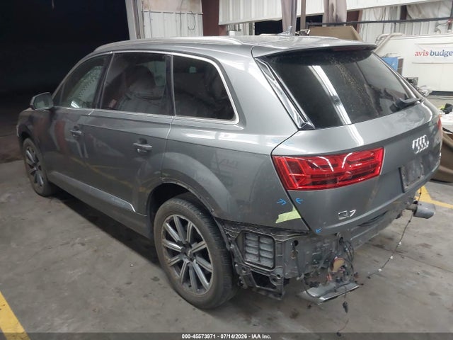 Audi Q7 3.0t Premium 2017 WA1AAAF74HD011108 Image 3