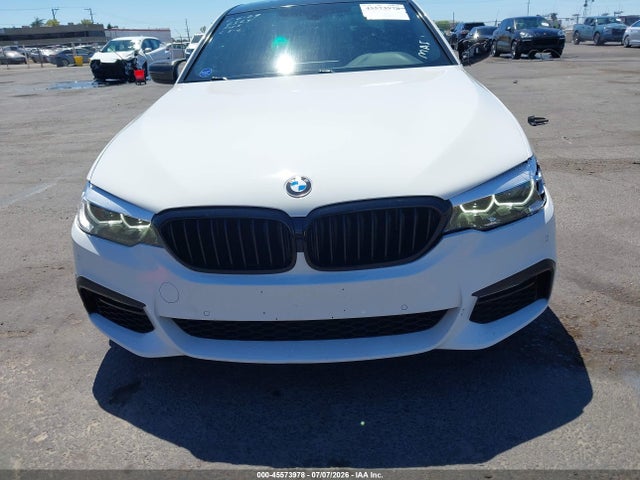 Продажа на аукционе авто 2018 Bmw 540i, vin: WBAJE5C51JWA96519, номер лота: 45573978