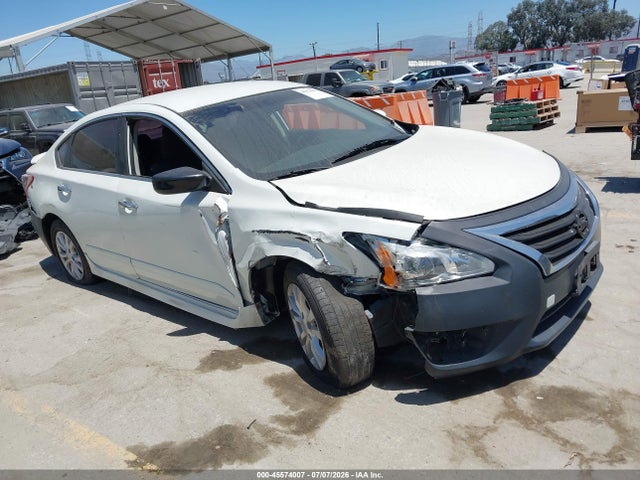Продаж на аукціоні авто 2014 Nissan Altima 2.5 S, vin: 1N4AL3AP1EN232048, номер лоту: 45574007
