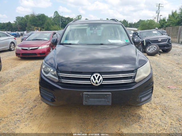 Aukcja sprzedaży 2017 Volkswagen Tiguan 2.0t/2.0t S, vin: WVGBV7AX5HK021081, numer aukcji: 45574026