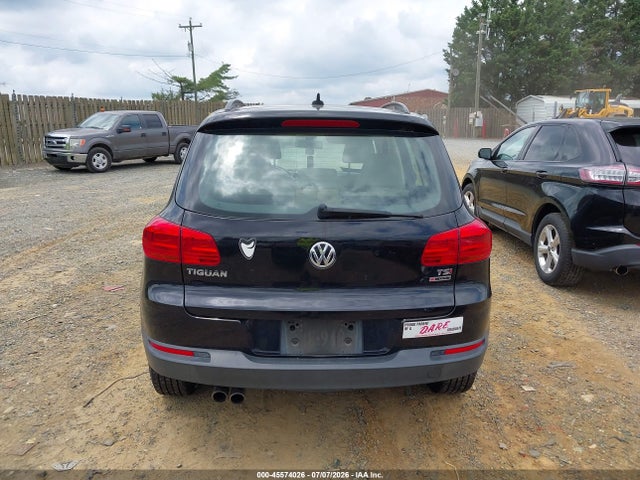 Aukcja sprzedaży 2017 Volkswagen Tiguan 2.0t/2.0t S, vin: WVGBV7AX5HK021081, numer aukcji: 45574026