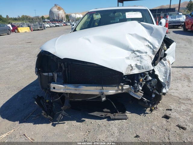 WAUFFAFL1FN003854 Audi A4 2.0t Premium