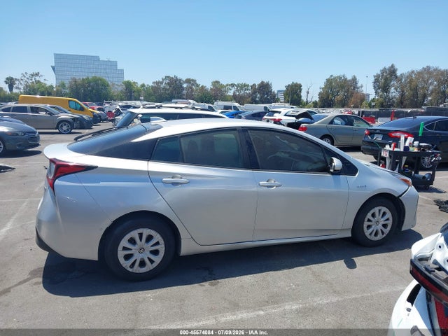 Toyota Prius Le 2020 JTDKARFUXL3123389 Image 13
