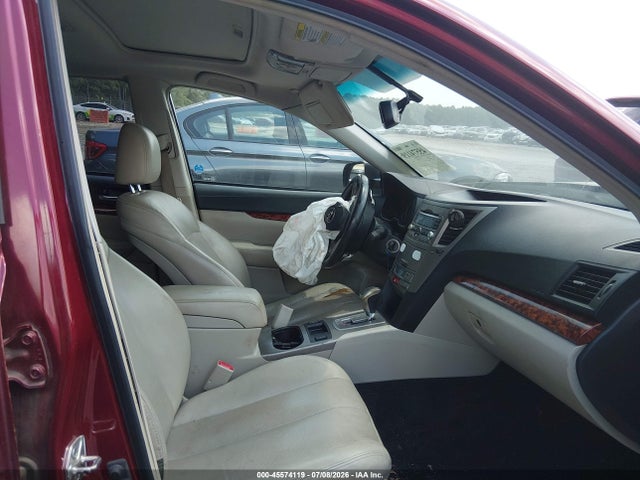 2011 Subaru Outback 2.5i Limited მანქანა იყიდება აუქციონზე, vin: 4S4BRBKC4B3318878, აუქციონის ნომერი: 45574119