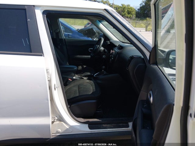 KIA SOUL + 2017 KNDJP3A59H7420211 Image 5