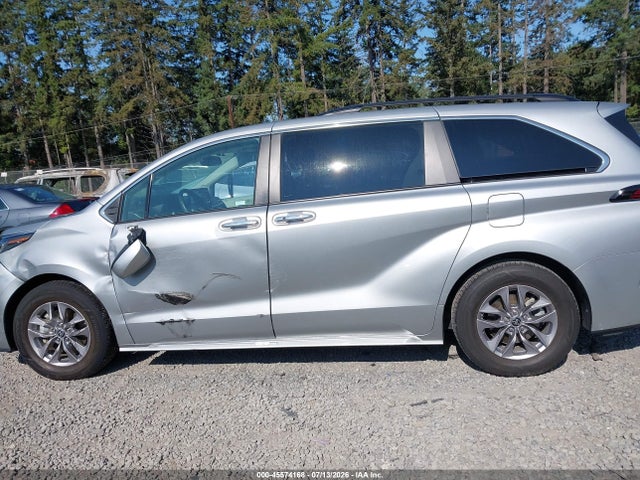 Aukcja sprzedaży 2022 Toyota Sienna Xle, vin: 5TDJRKEC9NS135975, numer aukcji: 45574168