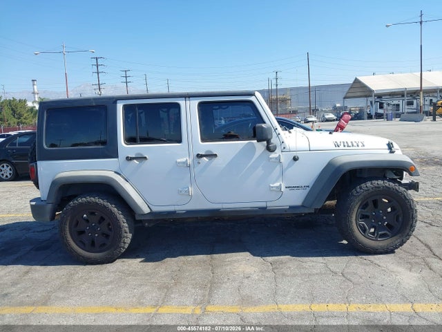 1C4BJWDG5GL240119 Jeep Wrangler Unlimited Willys Wheeler