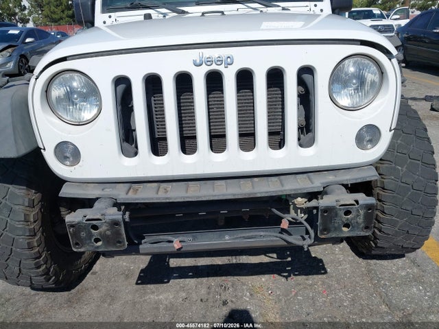 1C4BJWDG5GL240119 Jeep Wrangler Unlimited Willys Wheeler