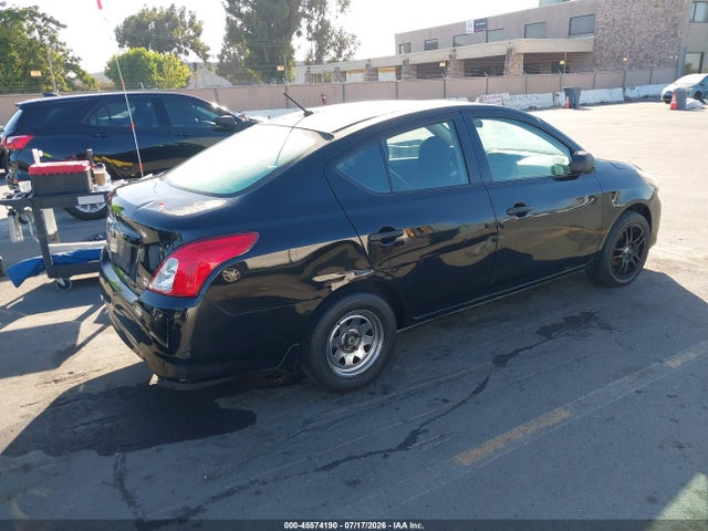 Nissan Versa 1.6 S 2015 3N1CN7AP6FL907708 Image 4