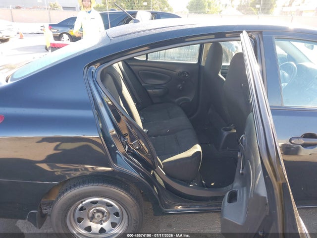 Nissan Versa 1.6 S 2015 3N1CN7AP6FL907708 Image 8