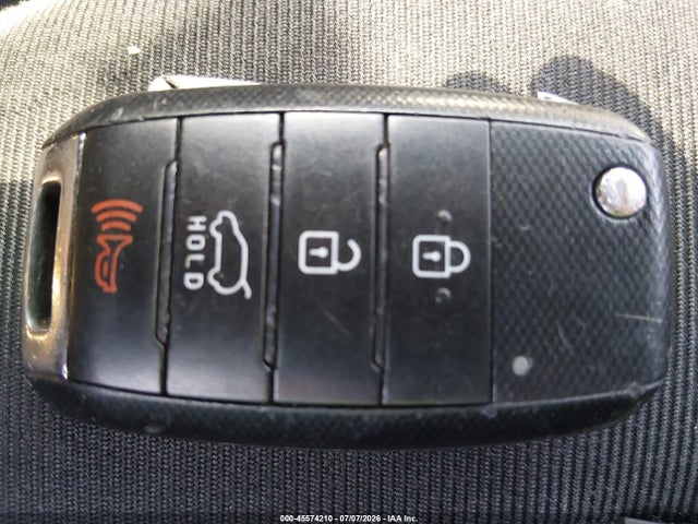 KIA SOUL + 2015 KNDJP3A50F7210299 Image 11