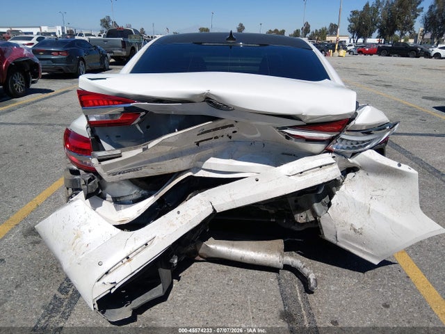 3FA6P0MU8KR195888 Ford Fusion Hybrid Sel