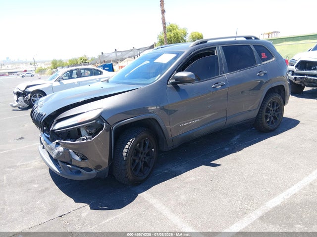 Jeep Cherokee Latitude 2017 1C4PJMCS0HW632666 Image 2
