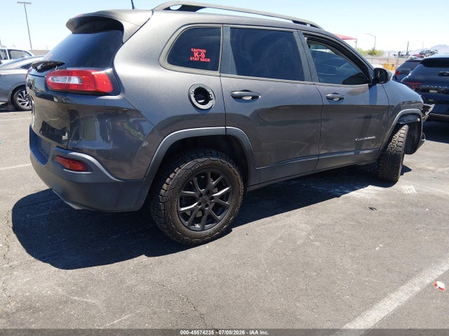 Jeep Cherokee Latitude 2017 1C4PJMCS0HW632666 Image 4
