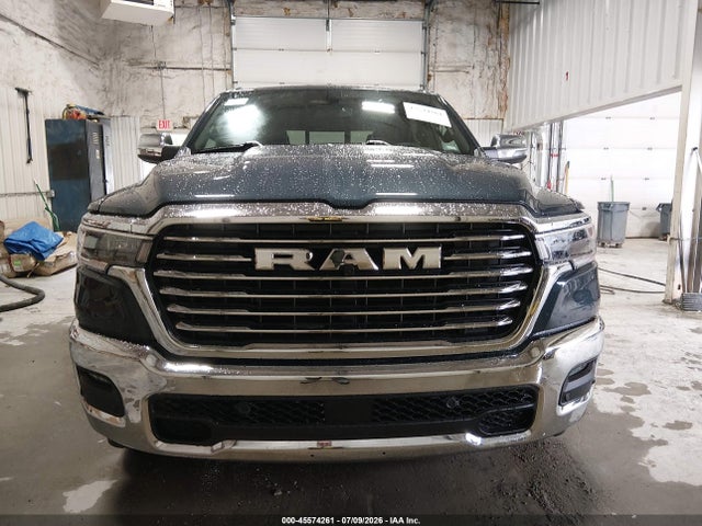 1C6SRFJP9TN369368 RAM 1500 Laramie 4x4 5&#039;7 Box