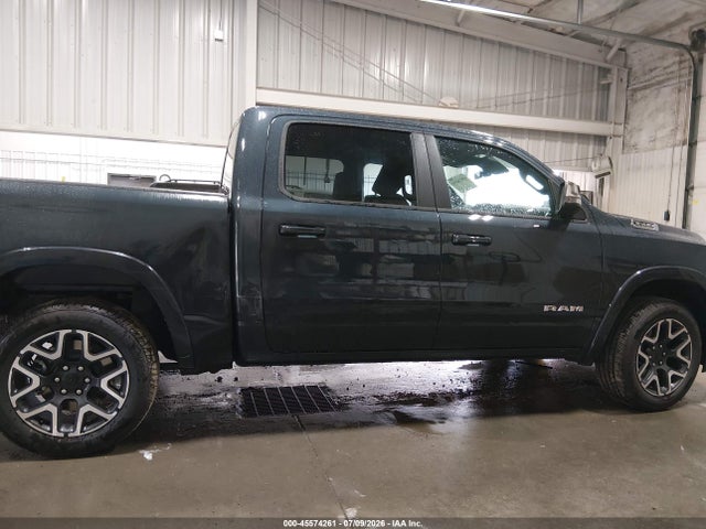1C6SRFJP9TN369368 RAM 1500 Laramie 4x4 5&#039;7 Box