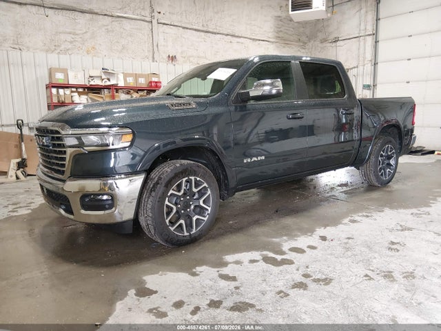 1C6SRFJP9TN369368 RAM 1500 Laramie 4x4 5&#039;7 Box