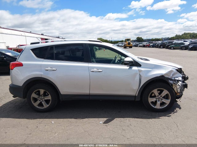 Toyota Rav4 Xle 2015 JTMRFREV6FD118621 Image 14