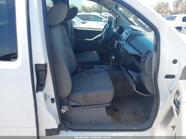 Nissan FRONTIER S 2017 1N6BD0CT0HN731851 Image 5
