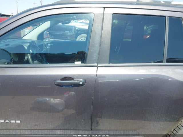 Продажа на аукционе авто 2016 Jeep Compass Latitude, vin: 1C4NJDEB6GD631231, номер лота: 45574311