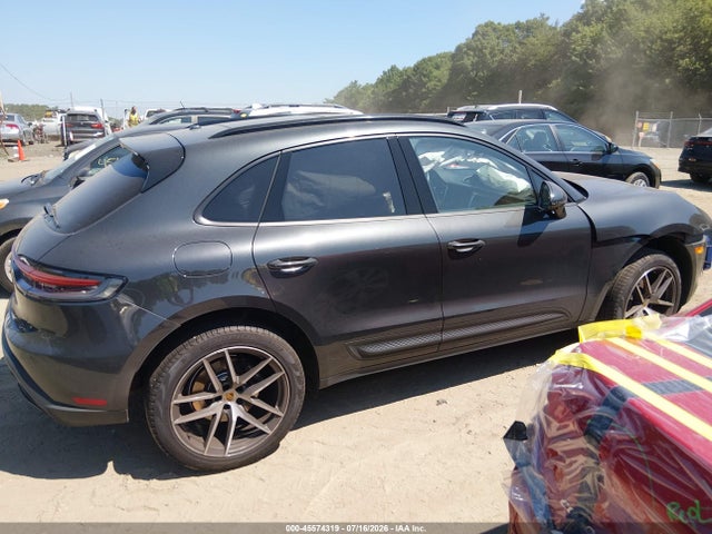 WP1AA2A54RLB00328 Porsche Macan T