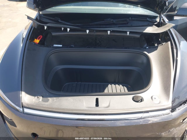 7SAYGDED9TF626172 Tesla Model Y Premium Rear-wheel Drive/rear-wheel Drive