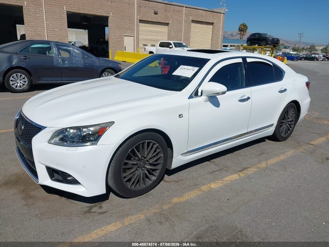 Lexus LS 460 2017 JTHBL5EFXH5143478 Image 2